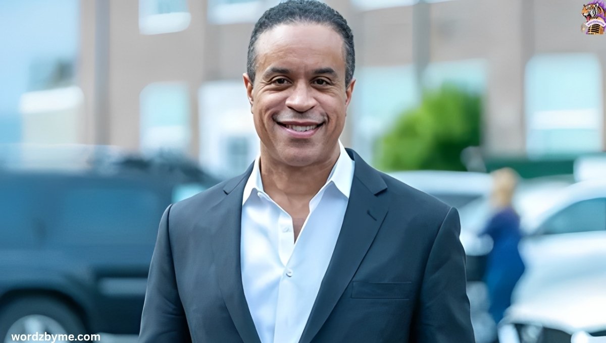 How Much Has Maurice DuBois Really Earned After 38 Years on TV?